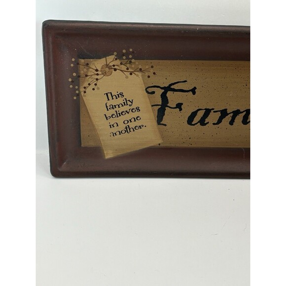 The Hearthside Collection “Family” Sign, Plate Barbara Lloyd Signed. 11”x5.5” - Picture 2 of 6